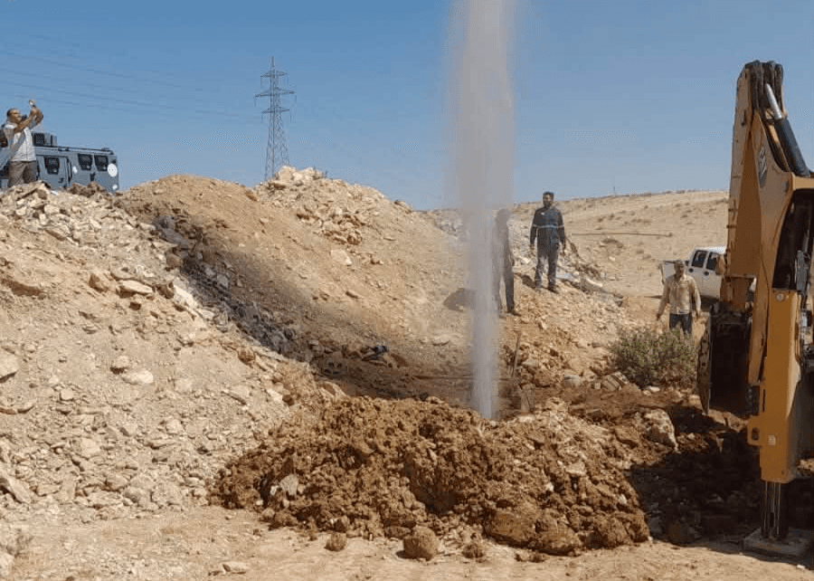 ضبط اعتداءات جديدة على خطوط مياه في الموقر والكرك
