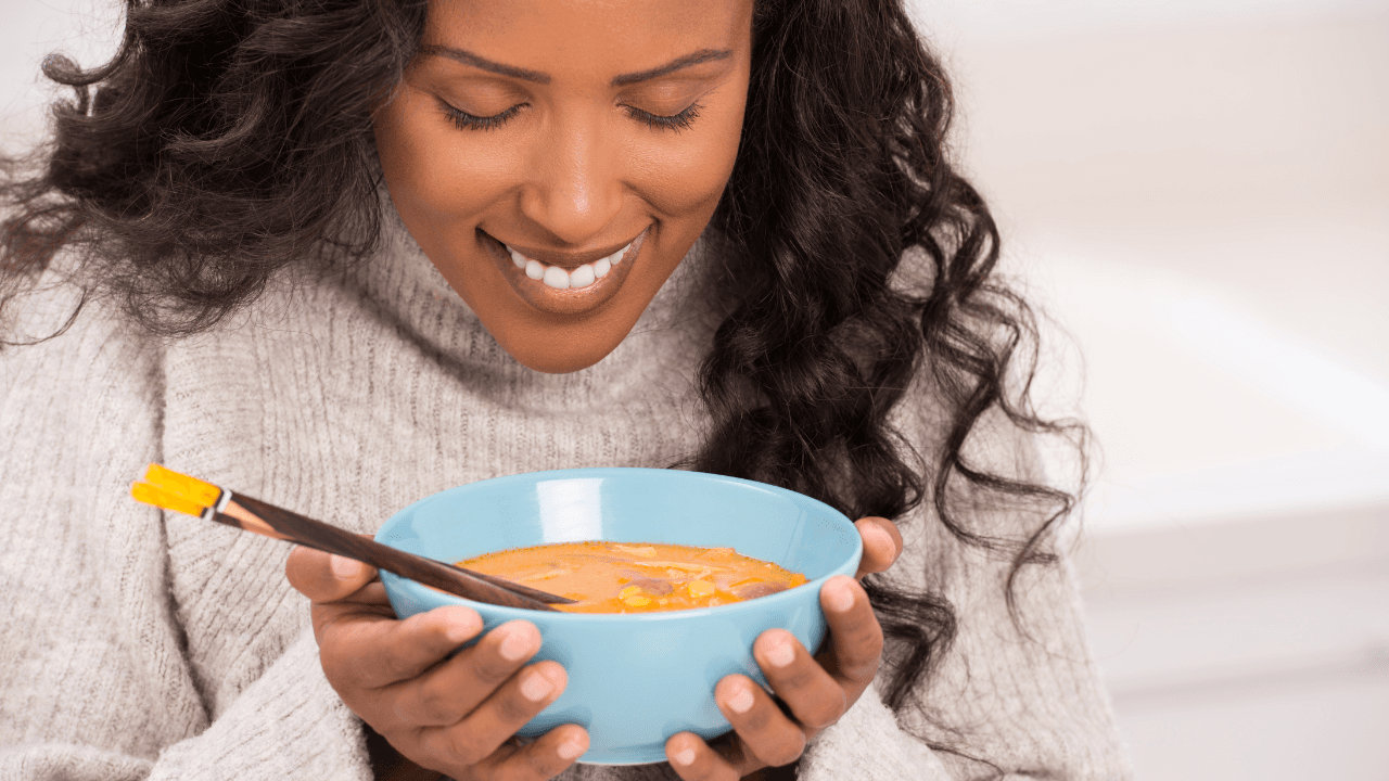 سر الجوع المستمر في الشتاء.. خبراء يكشفون خطة سحرية لتجنب زيادة الوزن