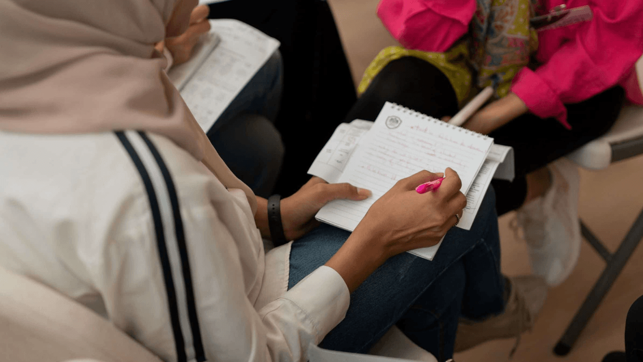 طلبة "التوجيهي" يتقدمون السبت لامتحان الرياضيات والعلوم المهنية في رابع أيام الامتحانات