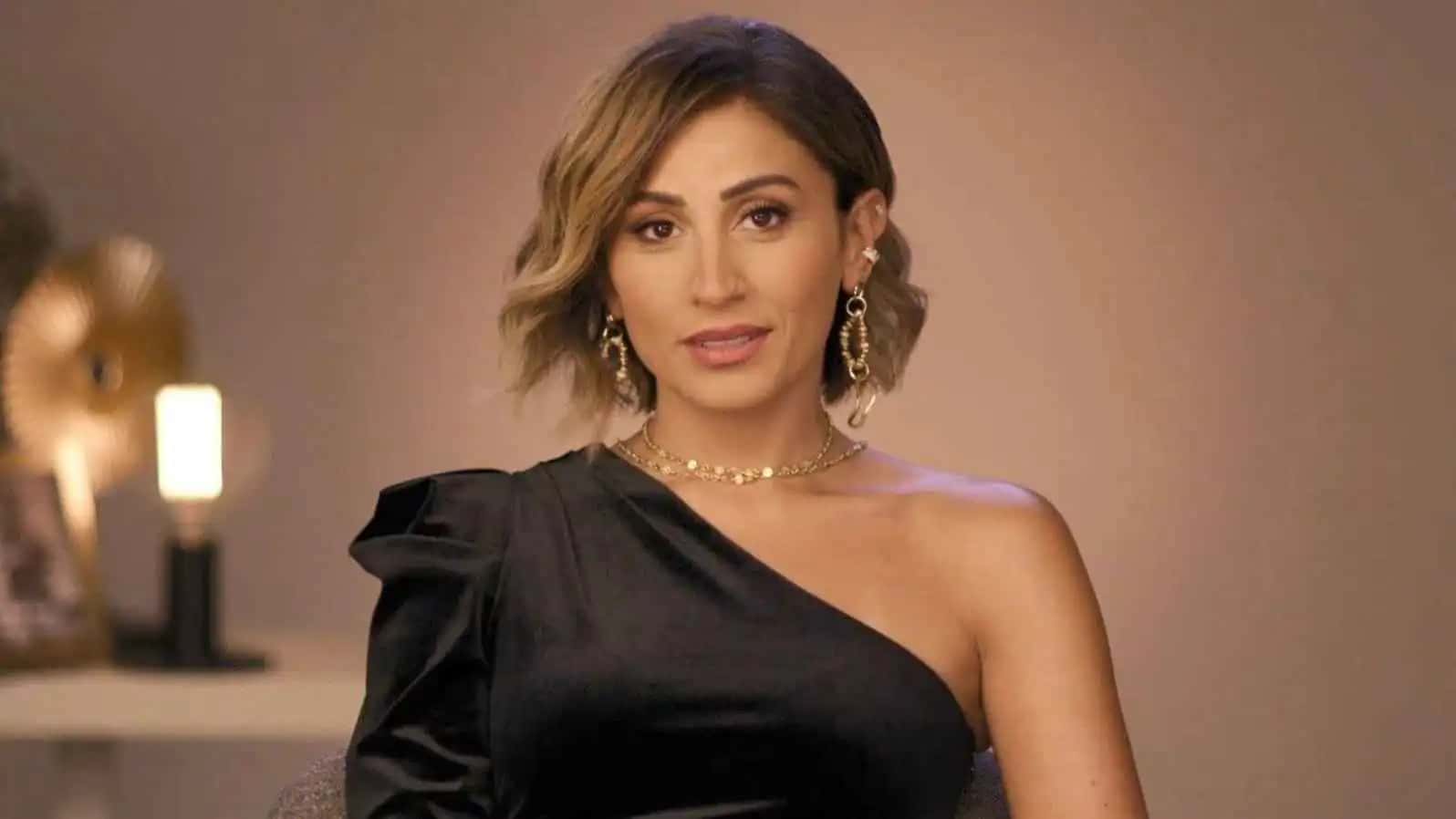 أعلنت الفنانة دينا الشربيني عن خطوتها الفنية الجديدة نحو الغناء، من خل