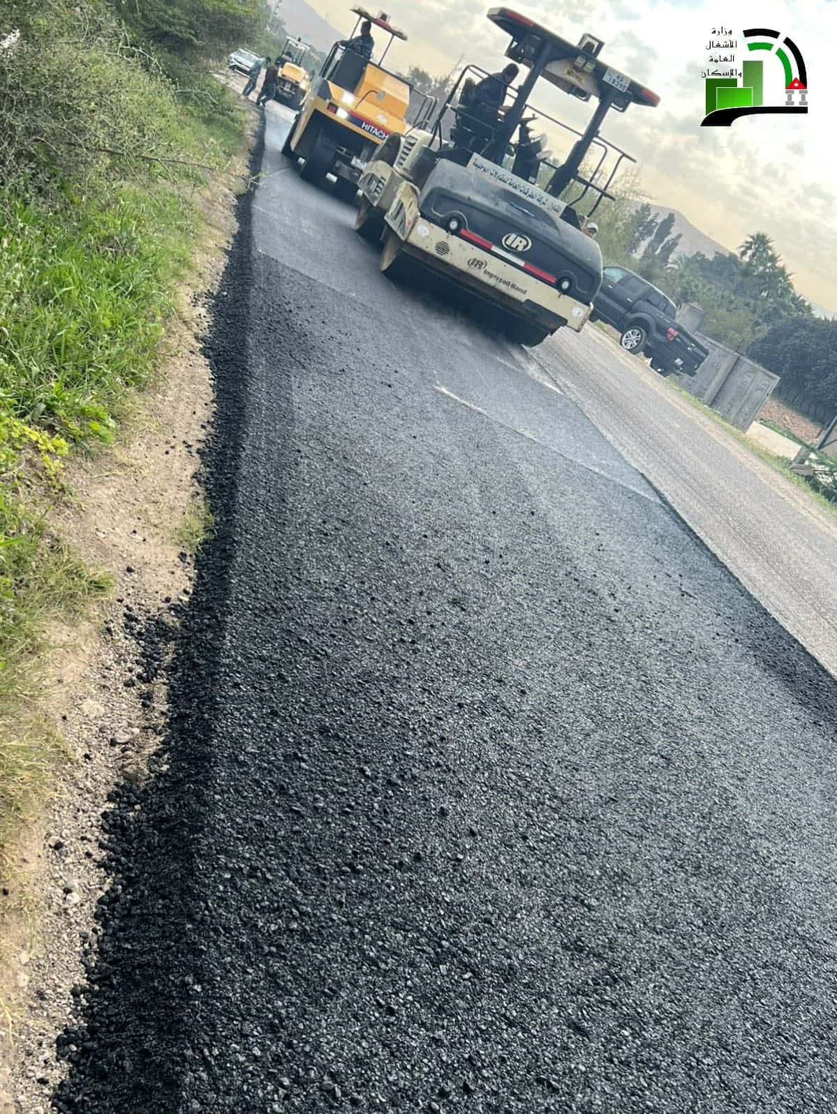 الدار - باشرت وزارة الأشغال العامة والإسكان، اليوم الأحد، تنفيذ حزمة م