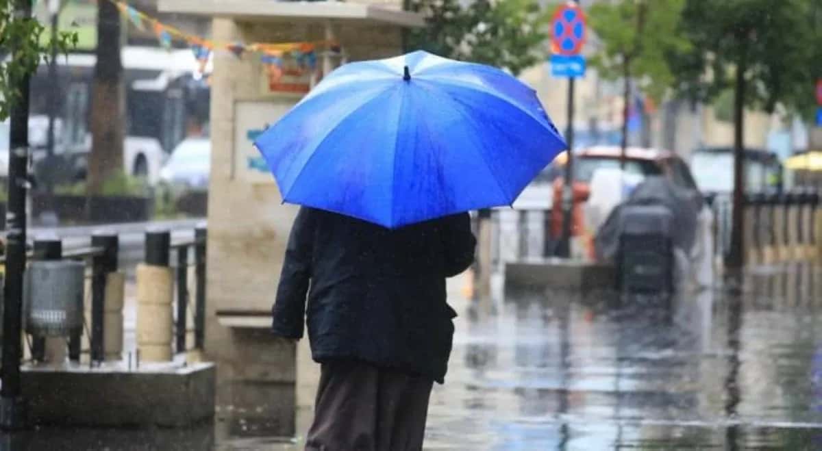 الدار - يسود اليوم الخميس طقس معتدل الحرارة في أغلب مناطق المملكة، بين