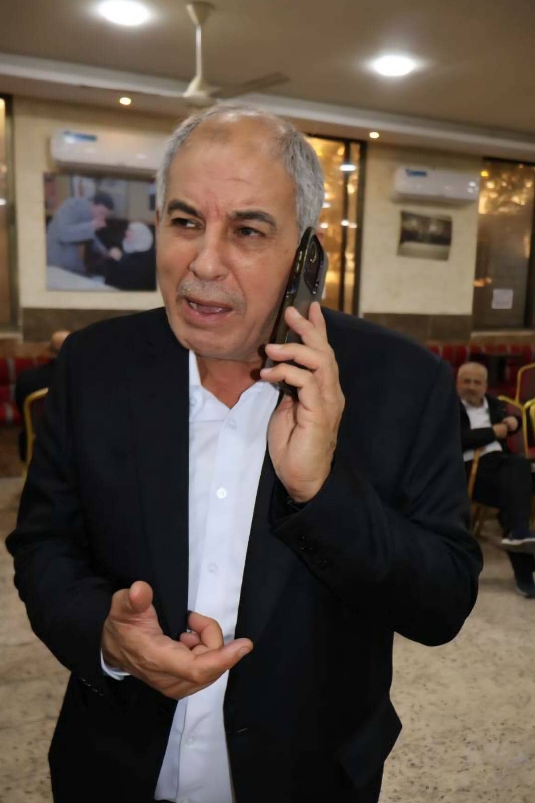 حبول لـ"الدار": لا تسعيرة إجبارية ولا سقوف سعرية للحلاقة ولا إلزام بعطلة