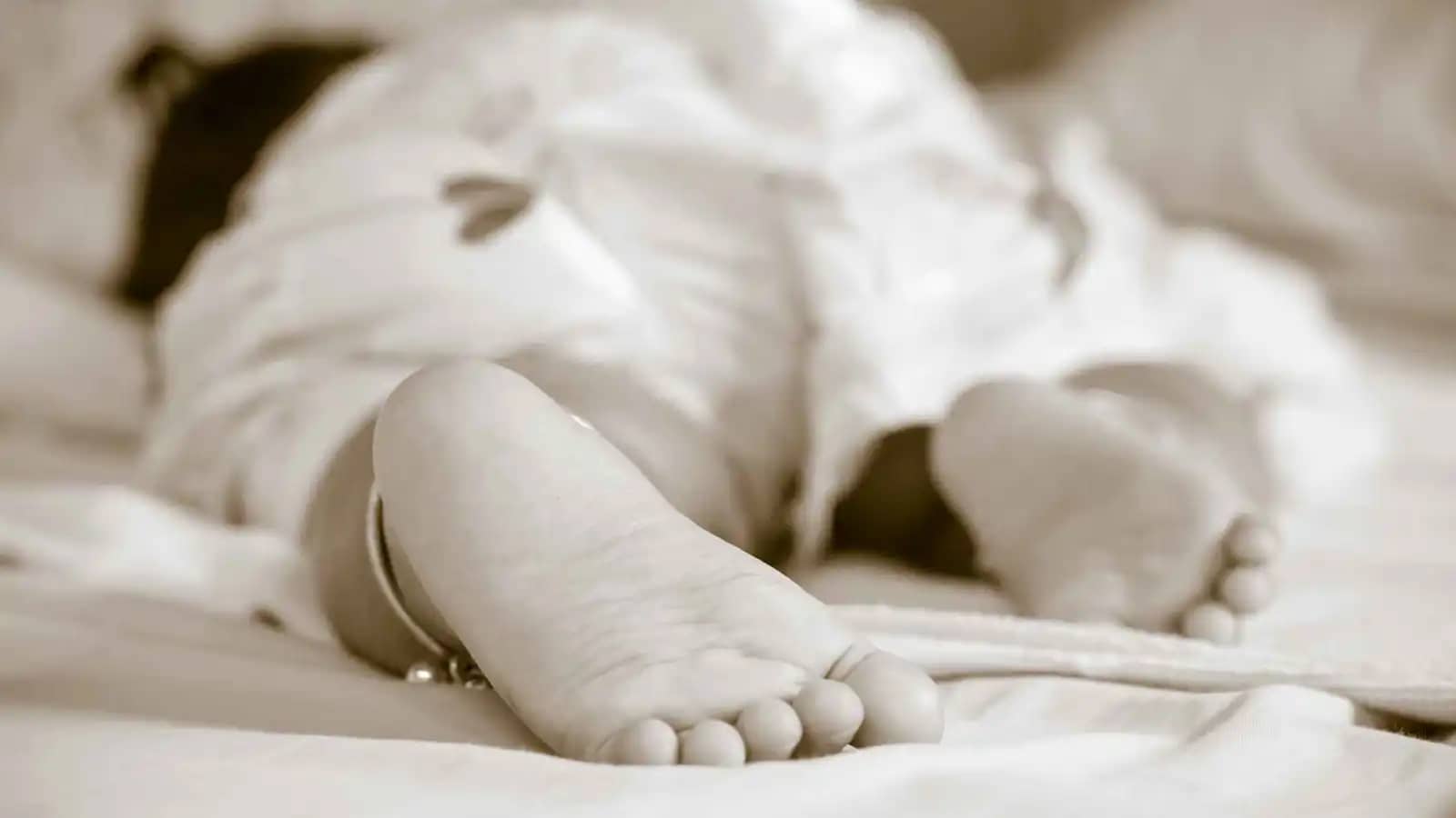 بعد 45 عاماً من الغموض.. "البصمة الوراثية" تسقط أماً قتلت رضيعتها في داكوتا الشمالية