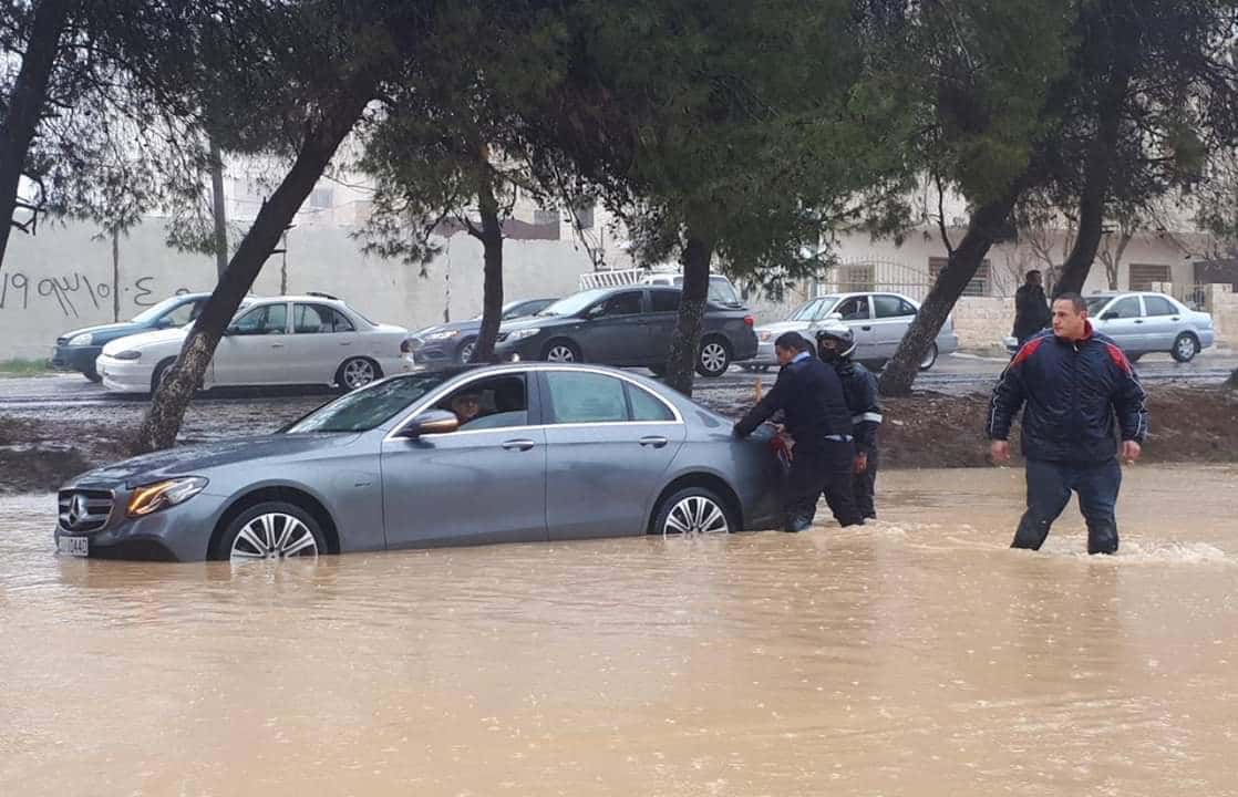 قالت إدارة الأرصاد الجوية إن المملكة ستتأثر اعتبارًا من يوم الأربعاء ب