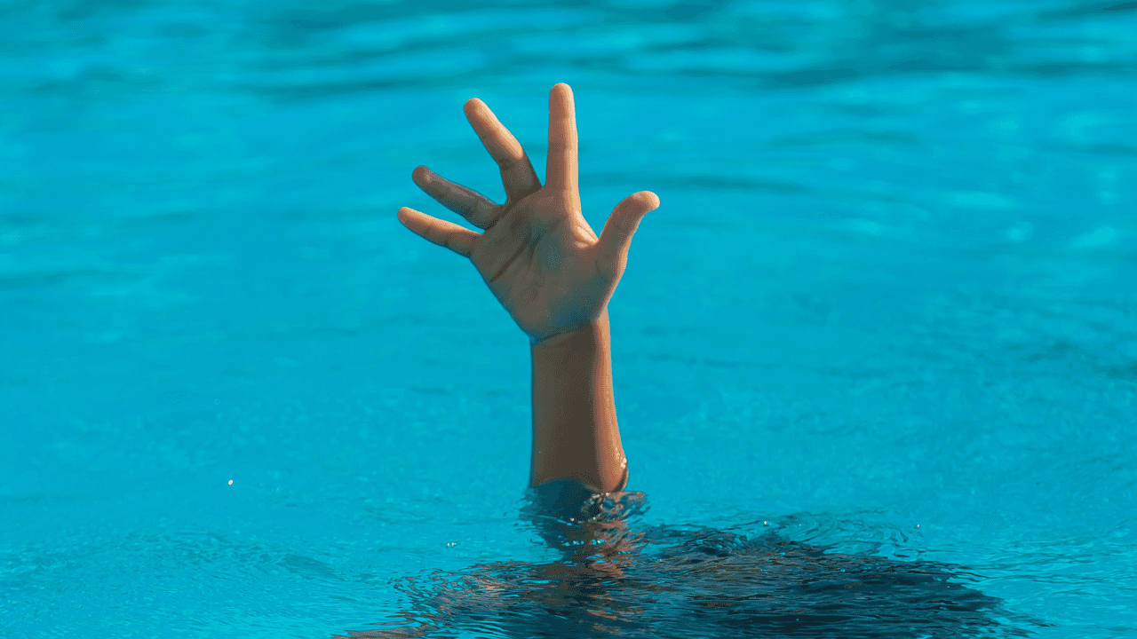 قال الناطق الاعلامي باسم مديرية الامن العام ان بلاغاً ورد الى غرفة عمل