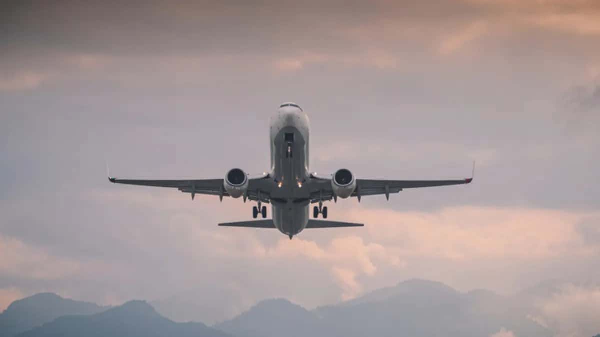 الدار - أعلن رئيس مجلس مفوضي هيئة تنظيم الطيران المدني الأردني، الكاب