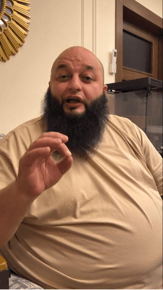 الشيخ علاء جابر يوضح حول إعلانه لأكاديمية لغة مشهورة في عمان