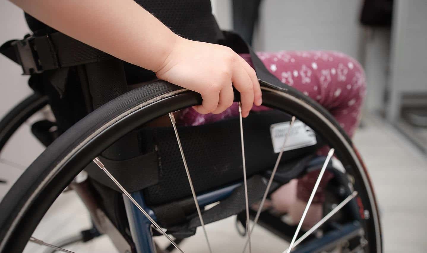 الدار - عمّمت وزارة التنمية الاجتماعية، بالتنسيق مع هيئة الإعلام، على