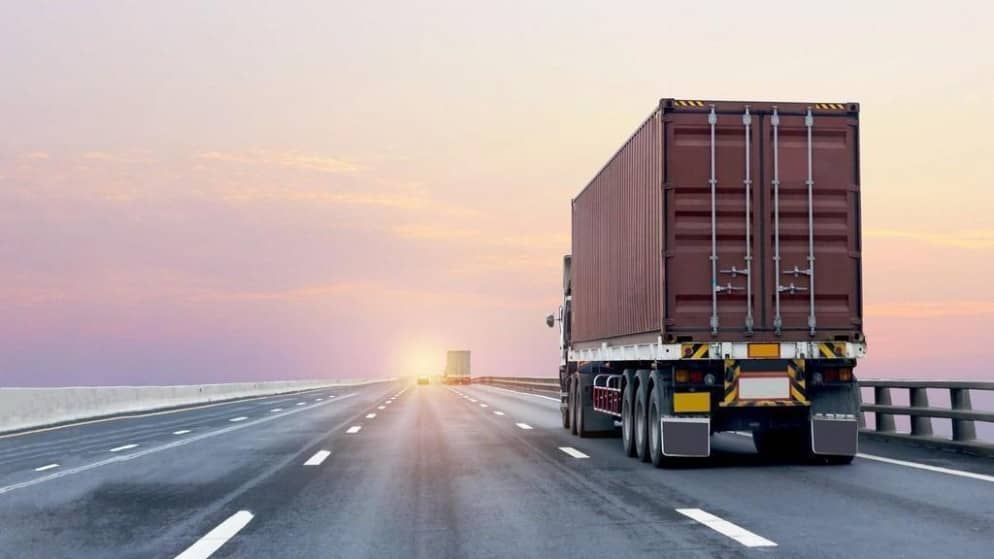 السعودية تشمل الشاحنات الأردنية بقرار رفع العمر التشغيلي إلى 22 عاما لمدة 6 أشهر