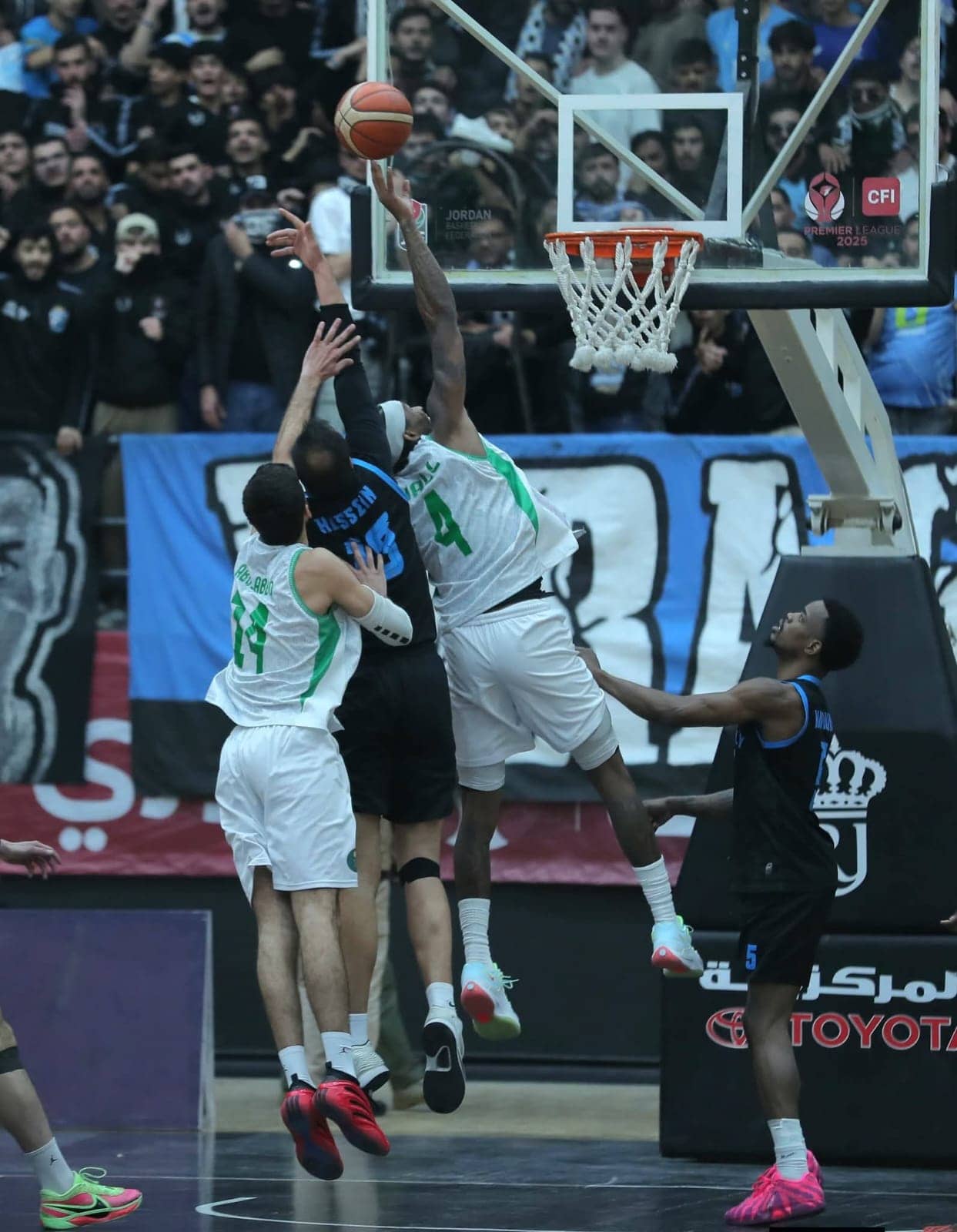 اتحاد السلة يقرر إقامة نهائي كأس الأردن دون جمهور وتغريم الفيصلي والوحدات