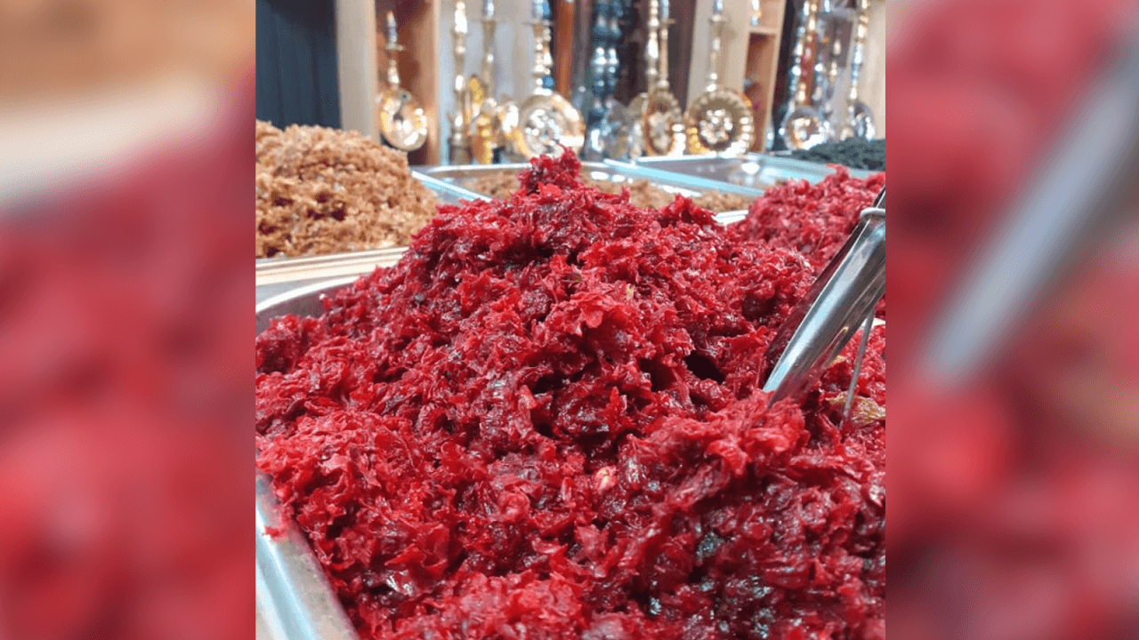 أعلنت دائرة ضريبة الدخل والمبيعات وقف بيع المعسل بالفرط في السوق المحل