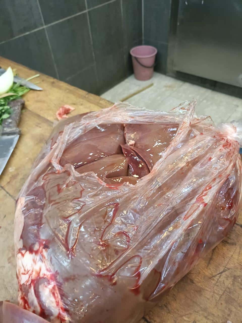 الدار - ضبطت الدائرة الصحية في بلدية مادبا الكبرى خلال جولاتها الميدان