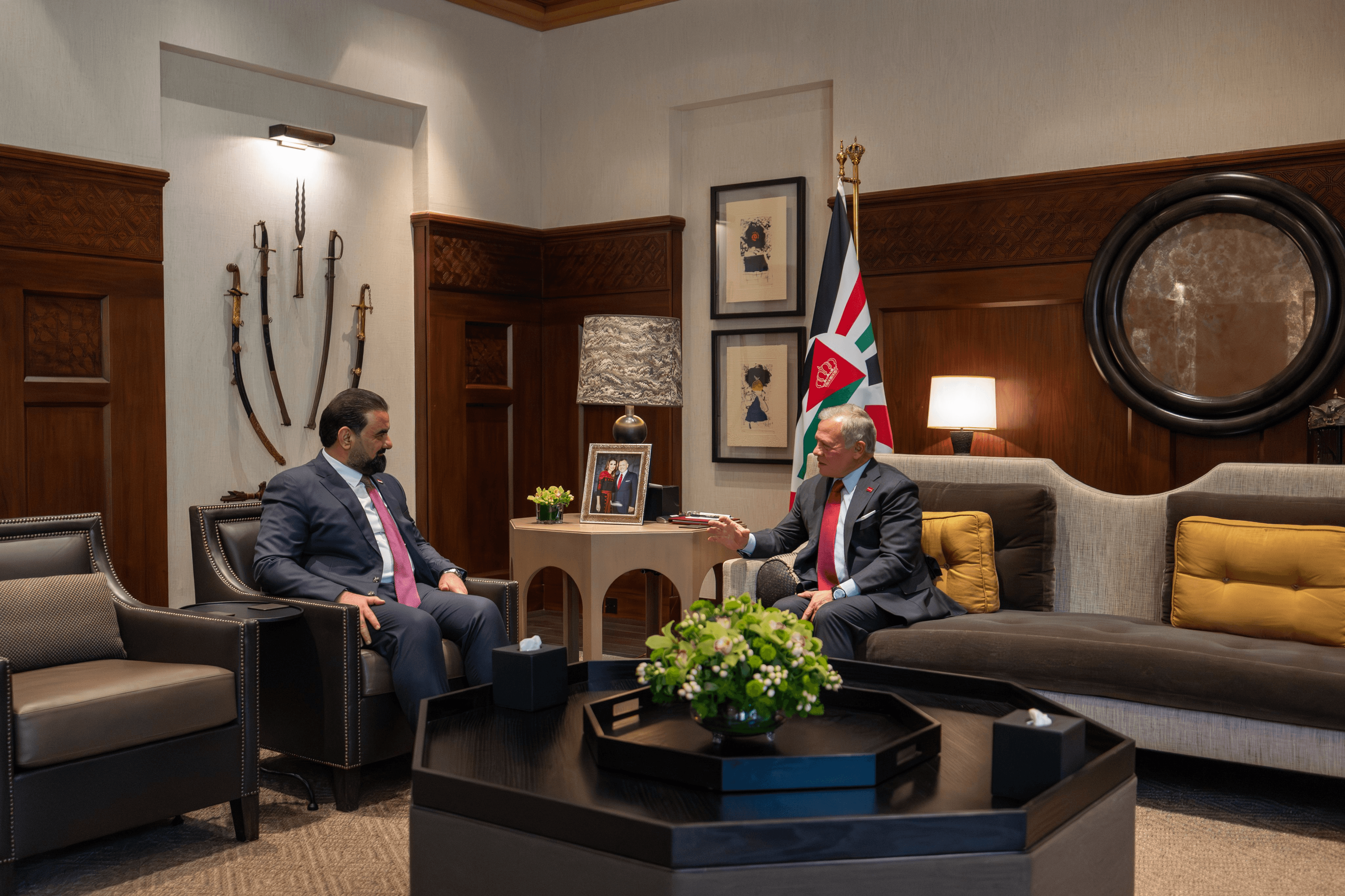 الملك يؤكد لدى استقباله رئيس مجلس النواب العراقي أهمية تعزيز العلاقات التاريخية مع العراق