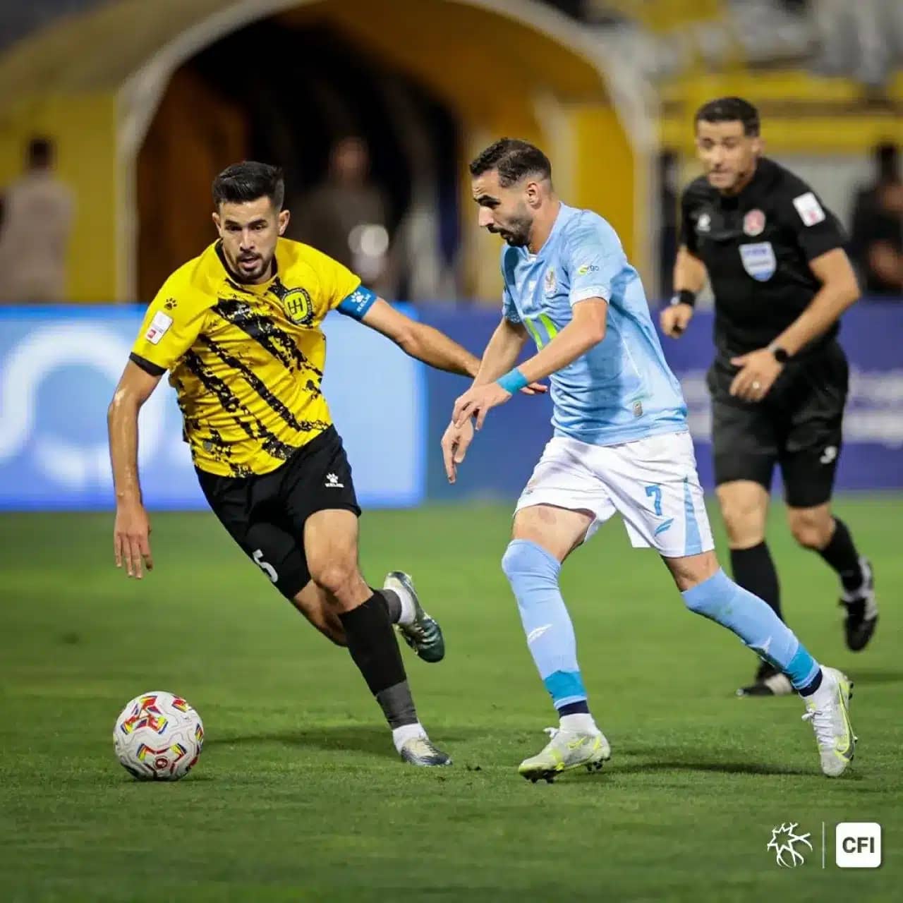 طاقم حكام سوري لإدارة مباراة الفيصلي والحسين إربد