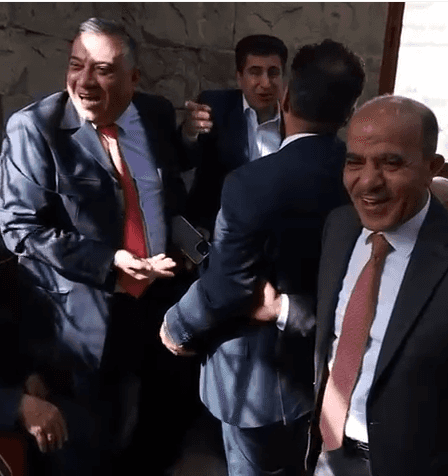 مصالحة بين النائبين محمد هديب وعبدالناصر الخصاونة بعد الخلاف تحت قبة ا