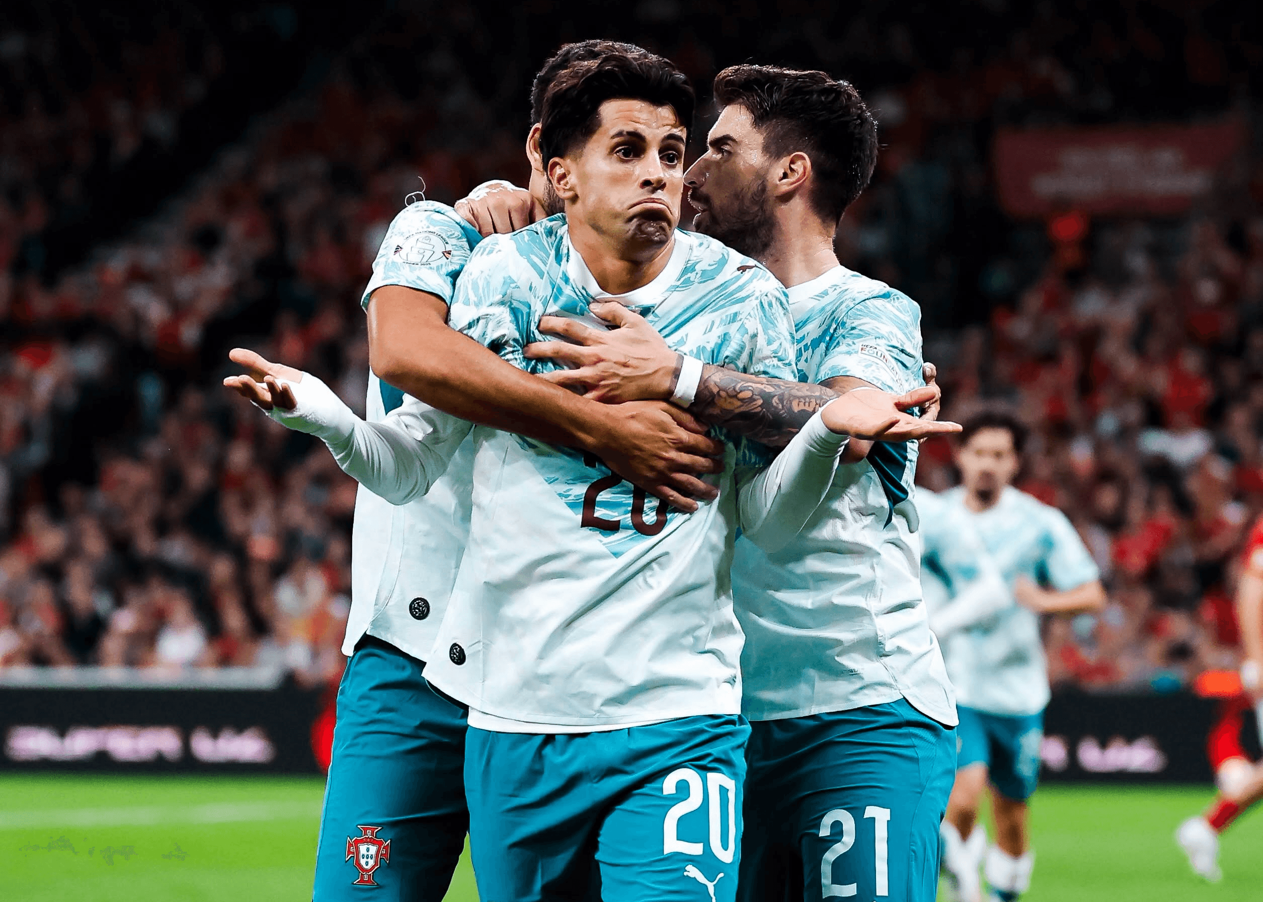 الدار - حقق المنتخب البرتغالي فوزاً ثميناً على نظيره الدنماركي بأربعة