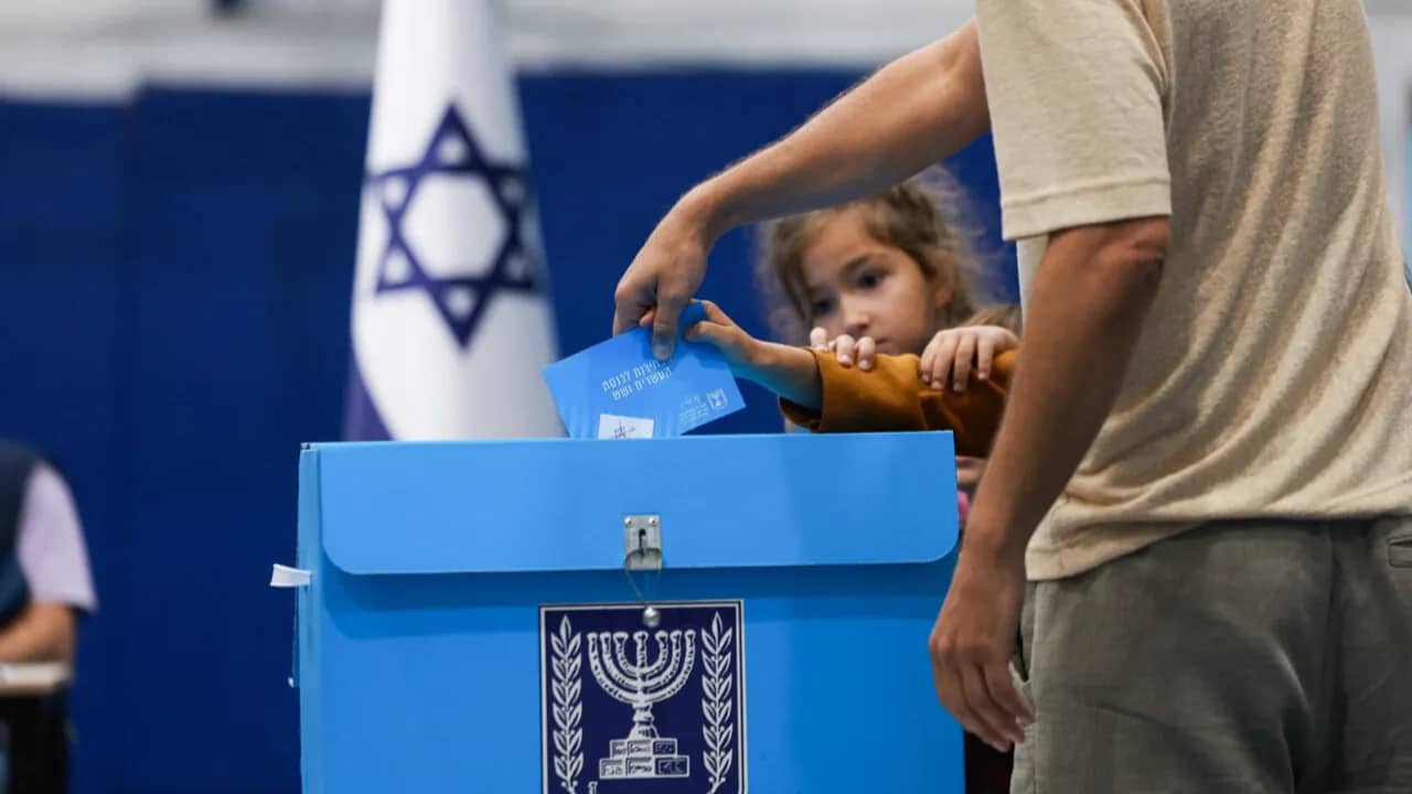 لجنة الانتخابات المركزية "الإسرائيلية": 66.7% نسبة التصويت حتى السادسة مساء