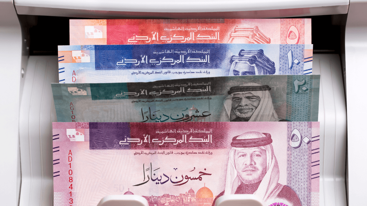 صندوق الزكاة يقر عيدية 40 دينارا للأسر المنتفعة وتوزيع 12 ألف كوبون تسوق