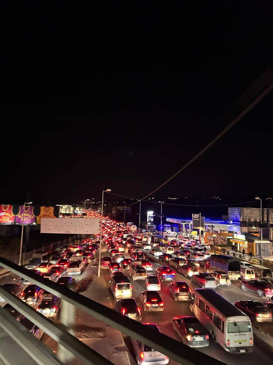 الاحتلال ينذر سكان 30 بلدة لبنانية وسكان المناطق المجاورة للتلفزيون الإيراني في طهران بالإخلاء