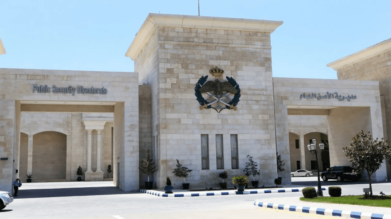 القبض على شخصين قتلا مواطنا ودفنا جثته شمال عمّان