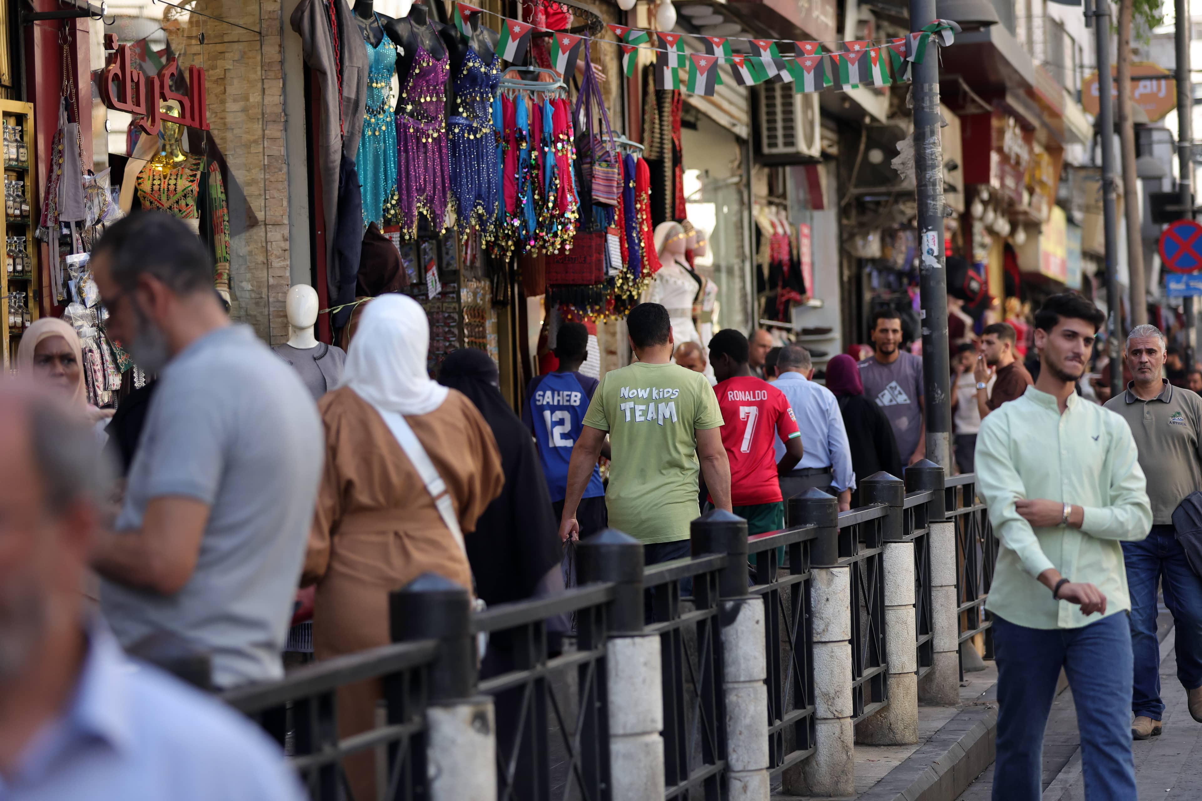 ارتفاع ملموس على درجات الحرارة الجمعة في الأردن