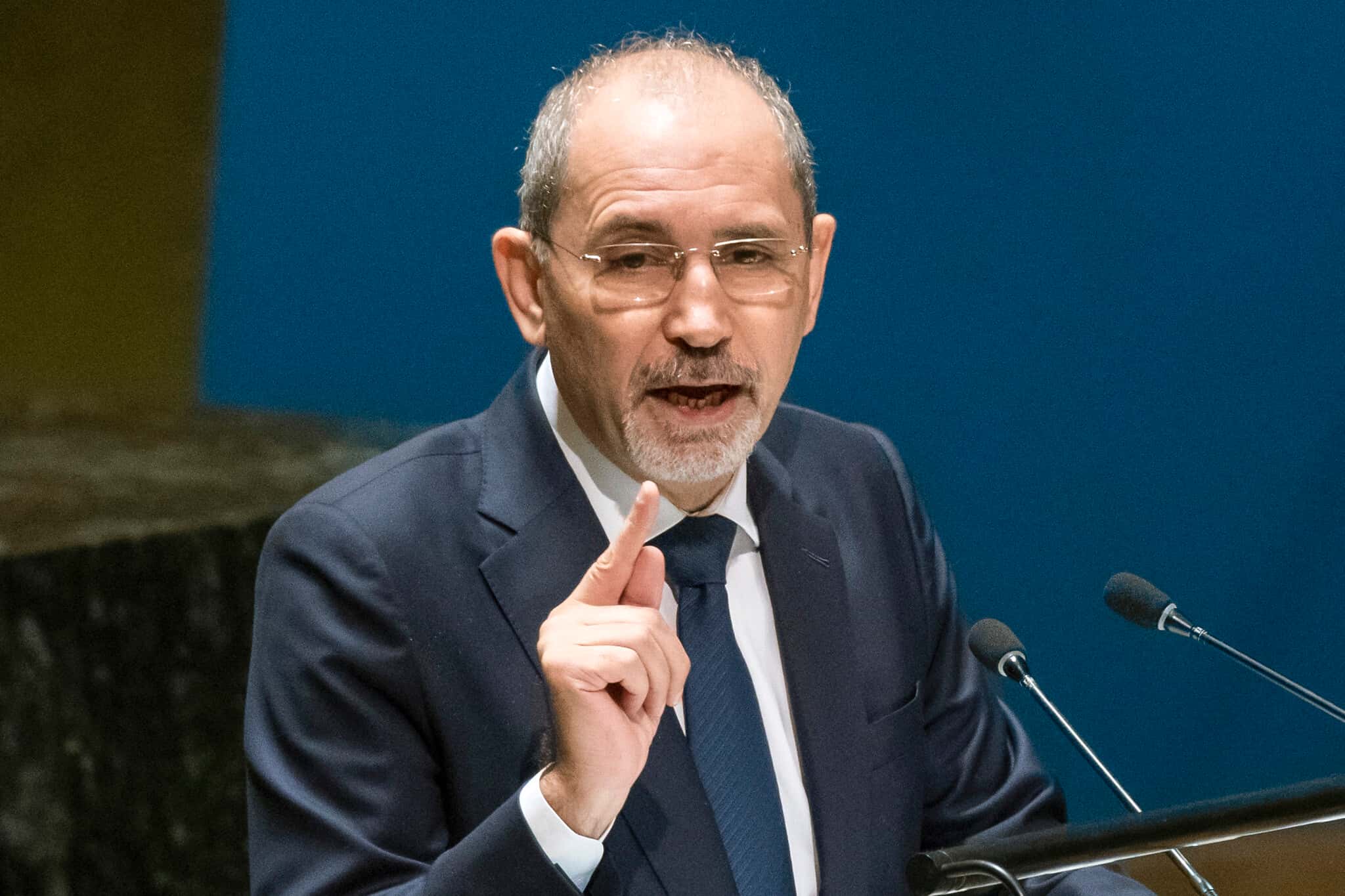 الدار - تلقى نائب رئيس الوزراء ووزير الخارجية وشؤون المغتربين أيمن الص