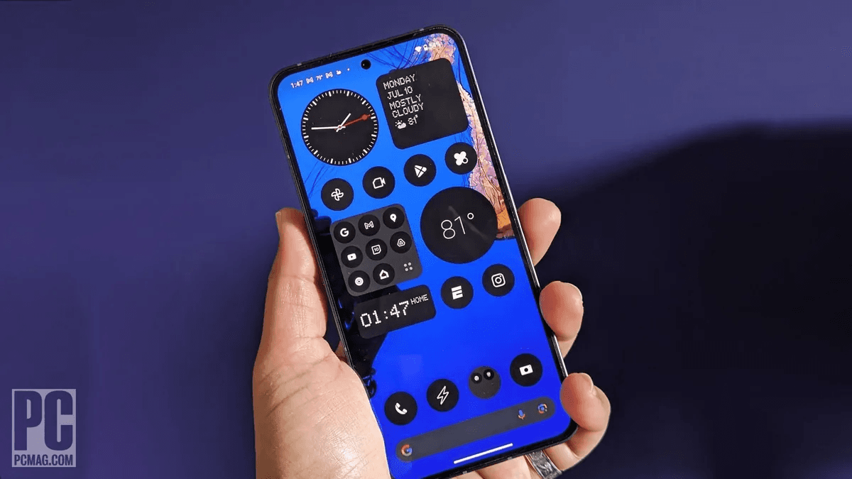 هل أصابك "إبهام الهاتف"؟ خطوات بسيطة لتخفيف الألم قبل أن يتفاقم