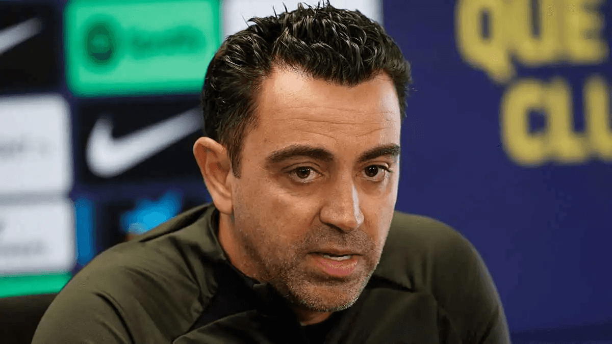 الدار - كشف تشافي هيرنانديز، أسطورة برشلونة ومدربه السابق، عن اللاعب