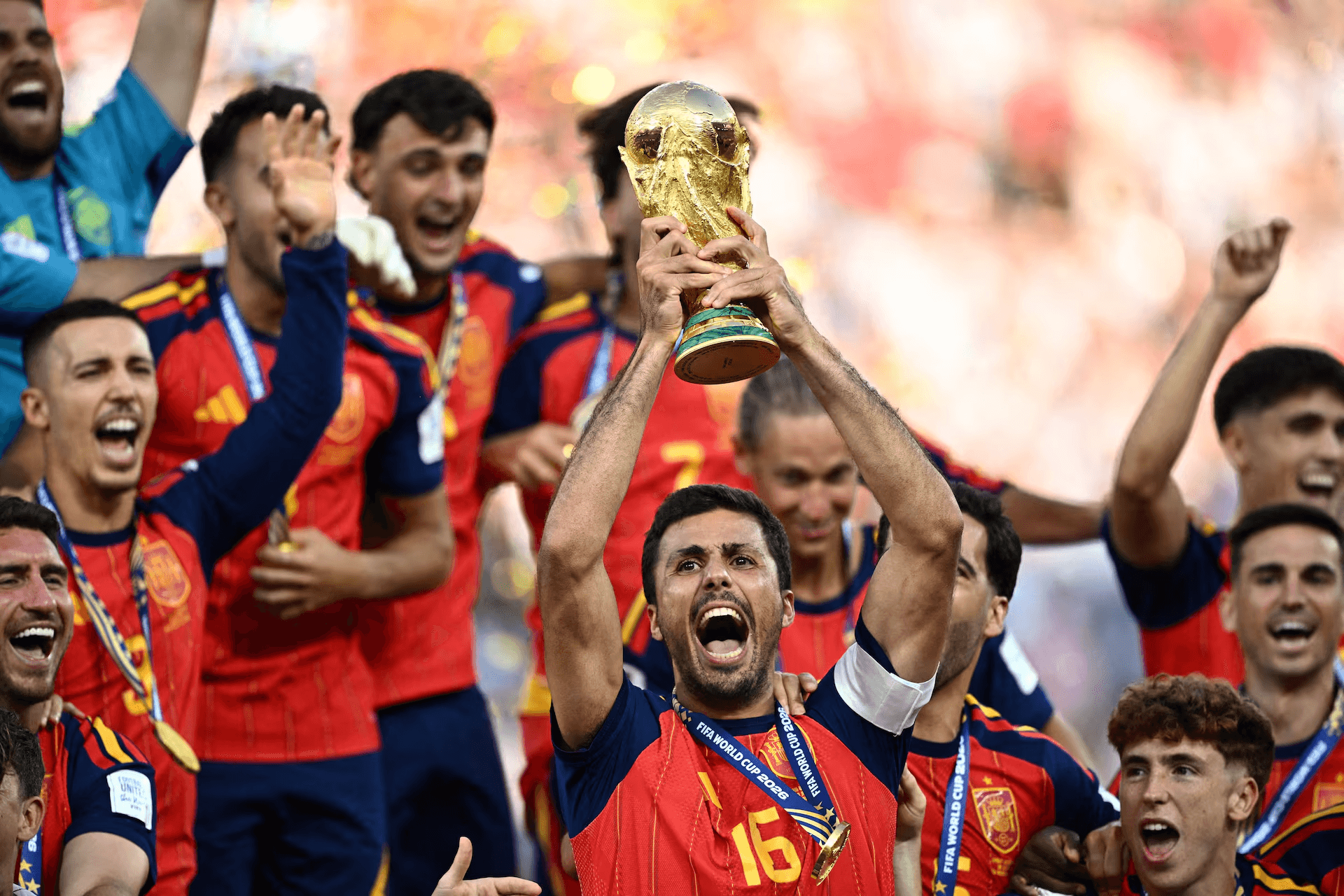 إنجاز تاريخي لإسبانيا بتحقيق ثنائية اليورو وكأس العالم مرتين
