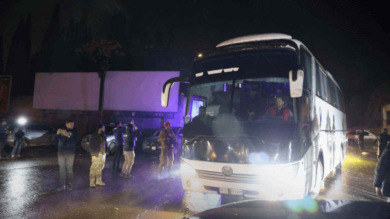 سانا: خروج آخر دفعة من مقاتلي قسد من حي الشيخ مقصود بحلب بعد تفاهم بوساطة دولية