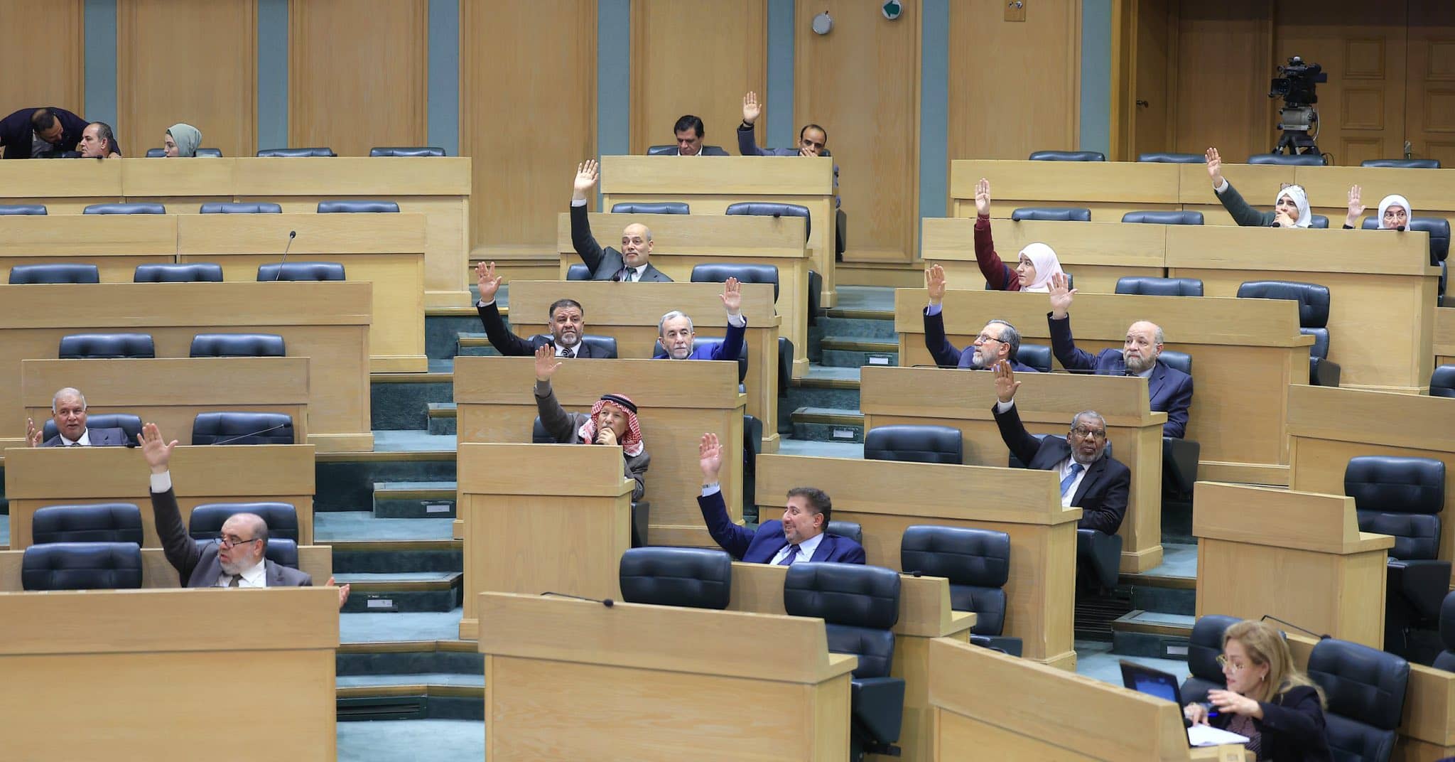 جبهة العمل الإسلامي تتبنى مذكرة نيابية تطالب الحكومة بسحب قانون الضمان