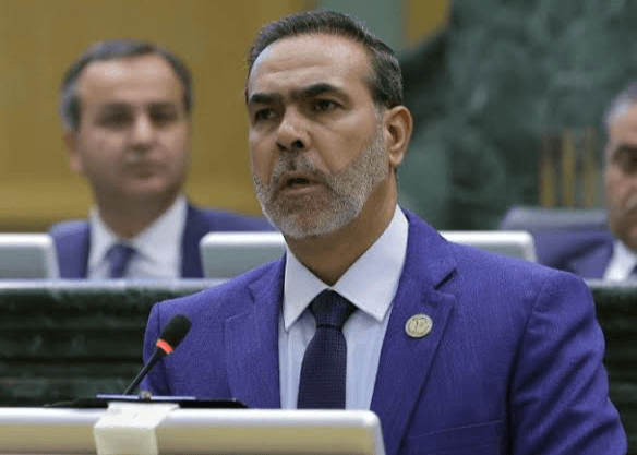 النواصرة للنواب: برّئوا ذممكم أمام الله.. سنُسأل عن كل كلمة نحولها إلى تشريع