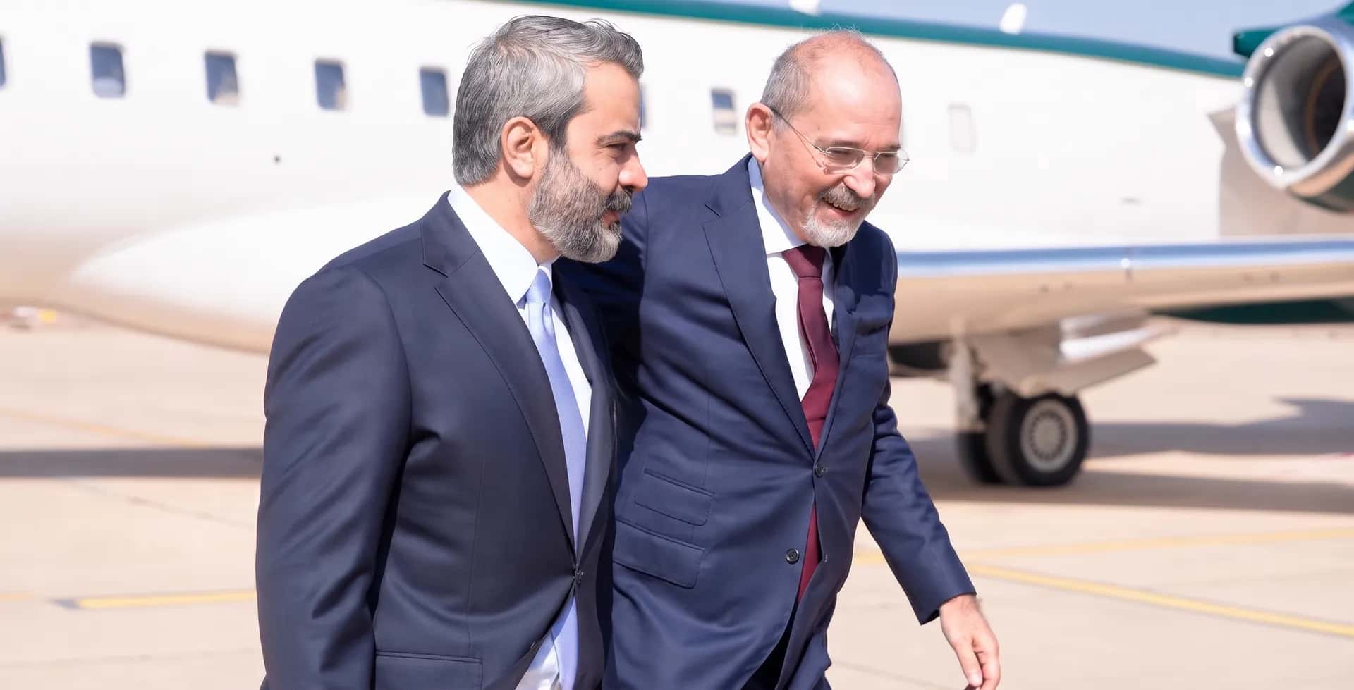 الدار - أجرى نائب رئيس الوزراء ووزير الخارجية وشؤون المغتربين أيمن الص