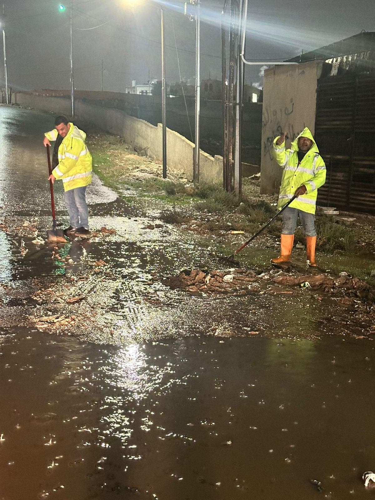 بلدية مادبا تتعامل مع 40 ملاحظة خلال المنخفض الجوي