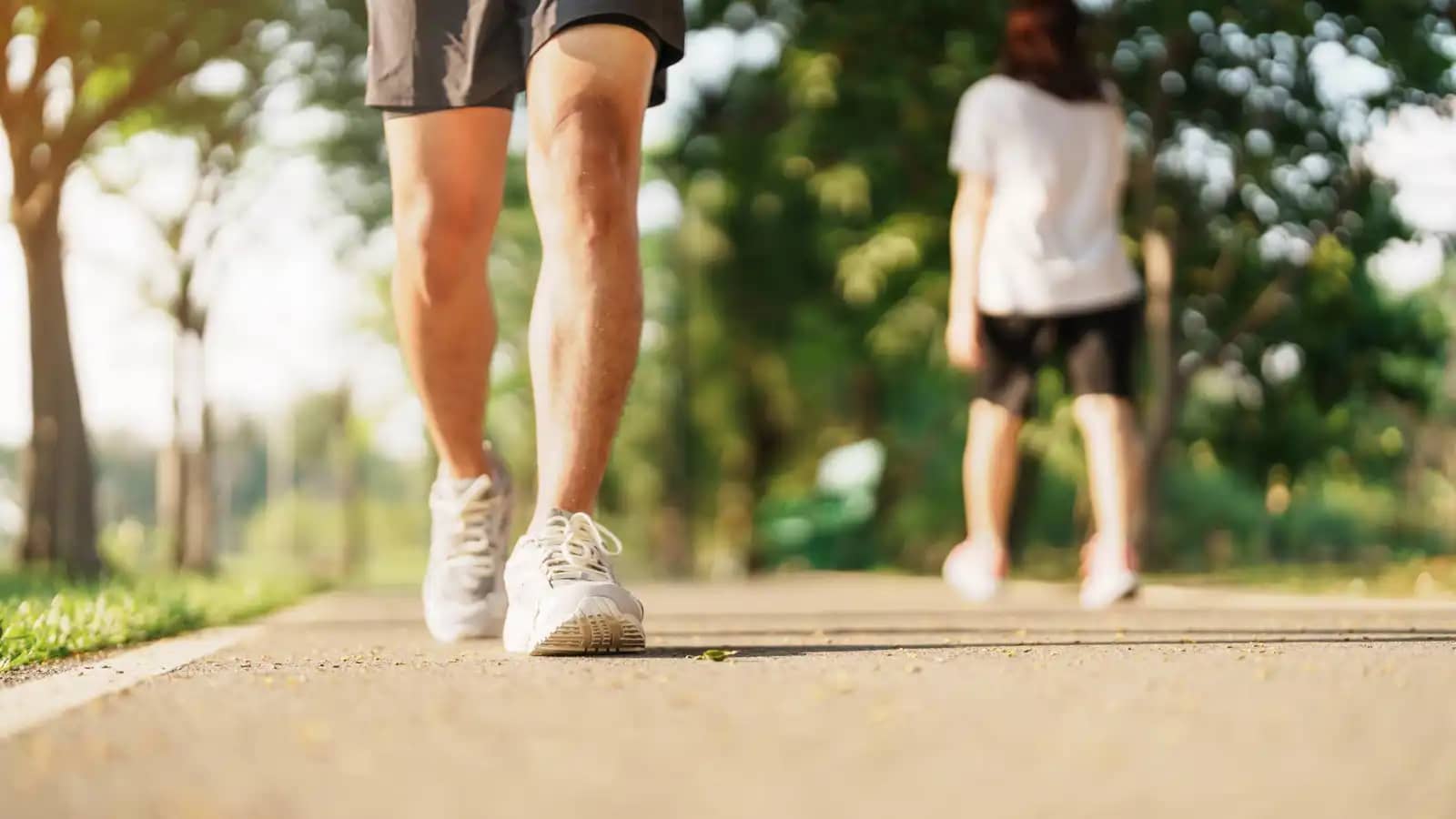 11 دقيقة من المشي يوميا قد تحميك من السكتة الدماغية