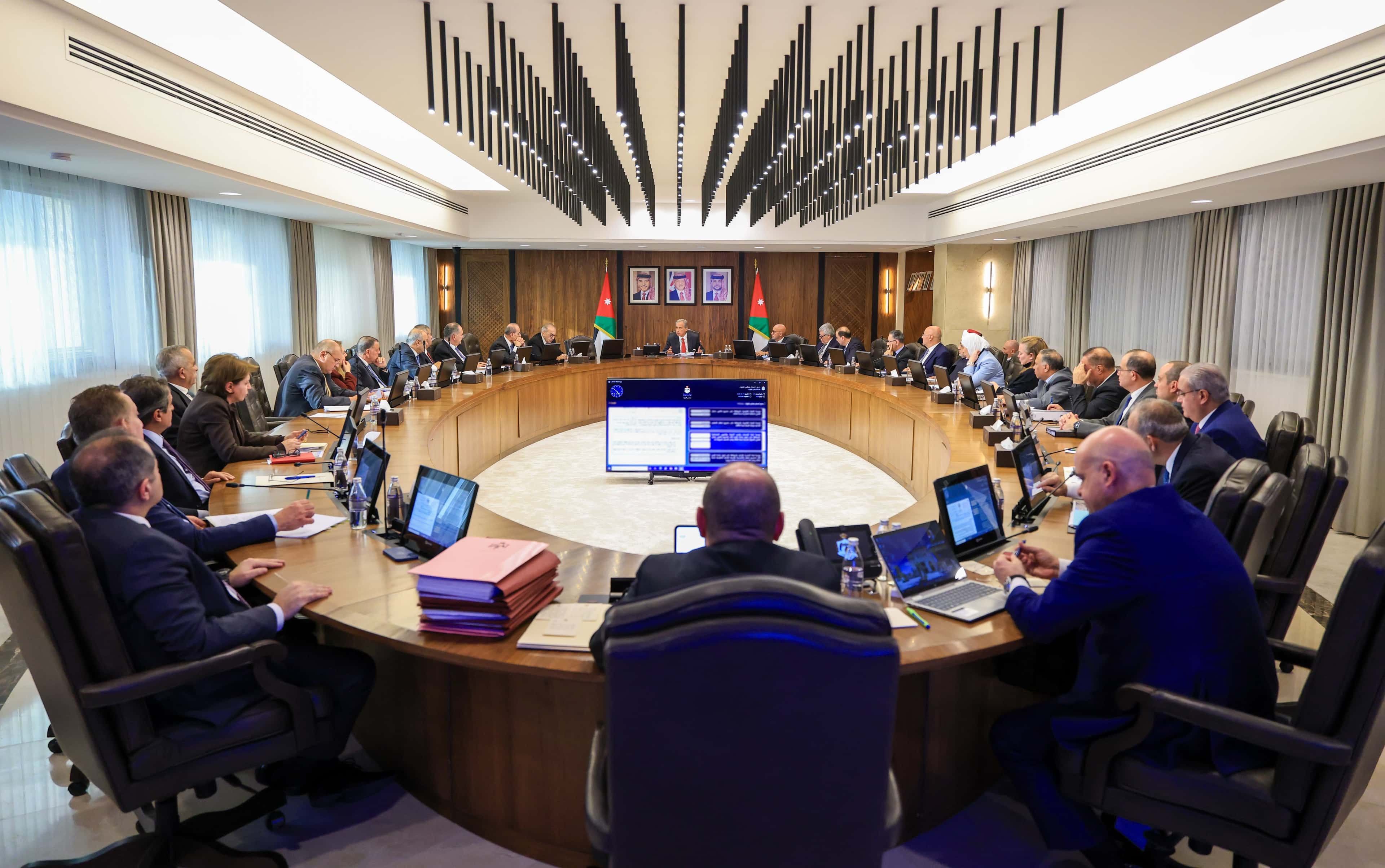 الدار - قرَّر مجلس الوزراء في جلسته التي عقدها اليوم الأحد، برئاسة رئي