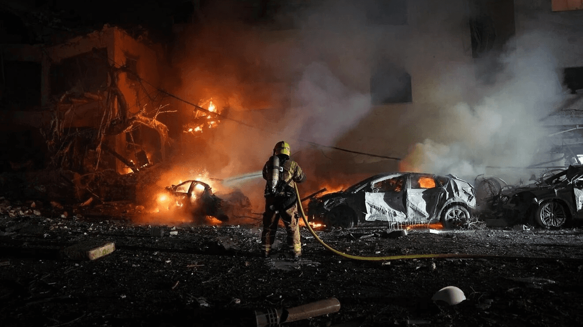 إسعاف الاحتلال: إصابة 12 شخصا في الهجوم الصاروخي الأخير على تل أبيب الكبرى